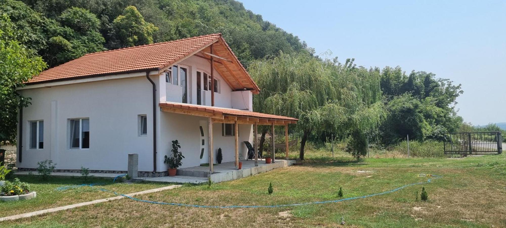 Vila Legrand Bazias Exterior foto